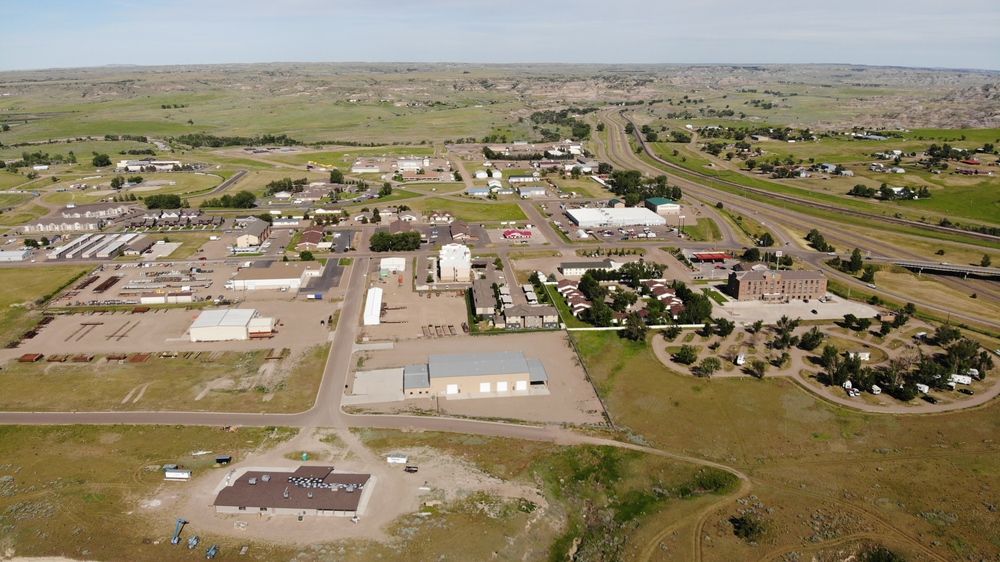 Functional +/-18,000+ SQ FT Shop on 3.11 Acres in Glendive, MT: 123 W Oregon Ln, Glendive, MT 59330